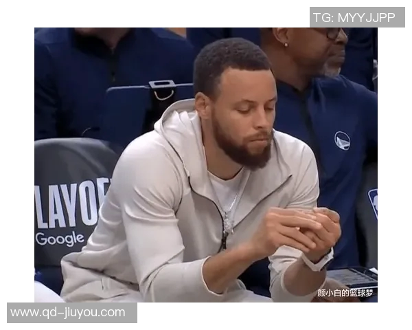 库里赞巴追梦掌控比赛局势末节我只需短暂出场便锁定胜局