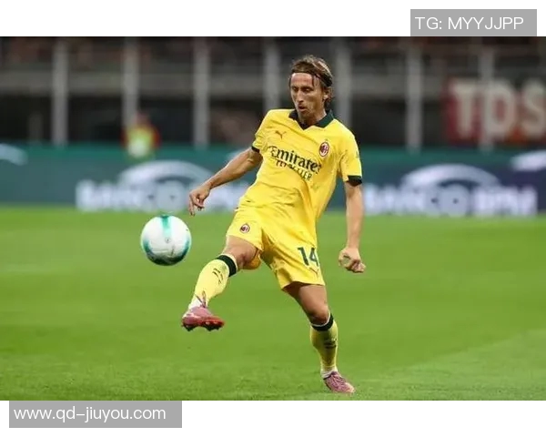 莫德里奇40岁依然闪耀意甲748次触球559次传球创纪录